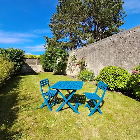 Les Chats Pitres Maison Au Calme Renovee Avec Jardin, Abri A Velo, Parking Gratuit, 5 Mn A Pied Du Centre Bayeux Proche Des Plages Du Debarquement Exterior photo